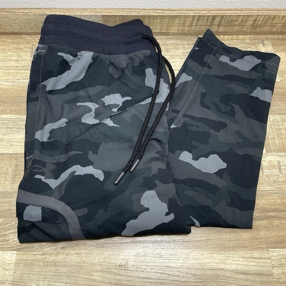 Under Armour Other - Under Armour Sportstyle Elite Cargo Pants Mens Large Black Camo Print 1373869